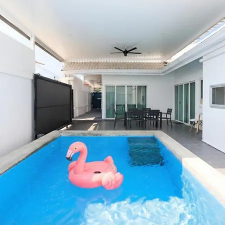Indiluxe Pool *