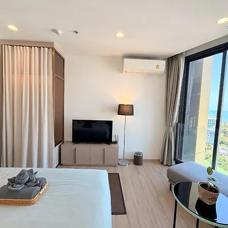 Apartment Edge Oasis Pattaya