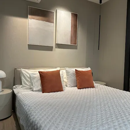 502 Edge 25th Floor Sea View With King Size Bed