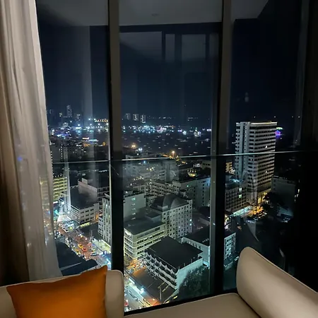 502 Edge 25th Floor Sea View With King Size Bed 4*