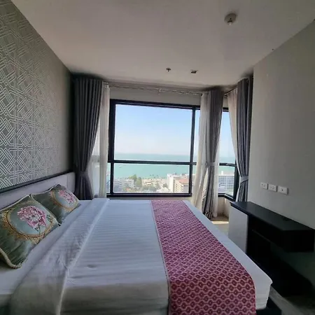 Base海景网红顶层无边泳池 双卧室套房 Pattaya