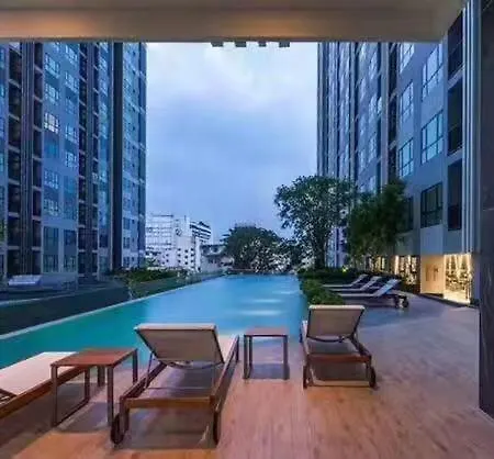Aparthotel Base海景网红顶层无边泳池 双卧室套房 Pattaya