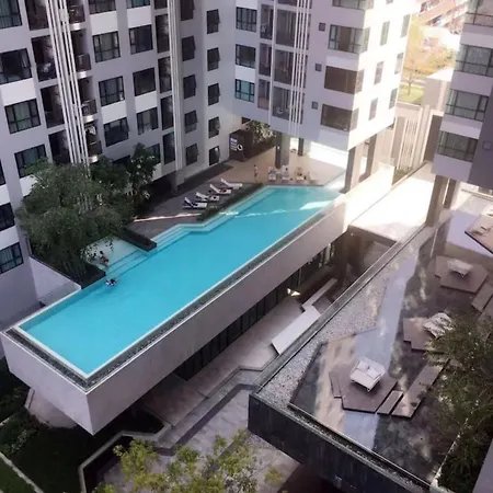 Aparthotel Base海景网红顶层无边泳池 双卧室套房 Pattaya