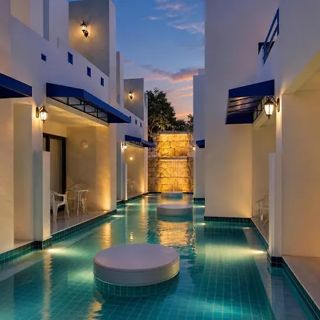Mona Lisa Pool * Pattaya