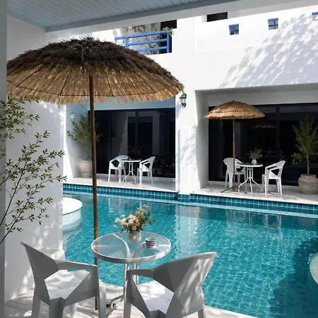 Mona Lisa Pool * Pattaya