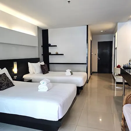 บารอน บีช 4* Pattaya
