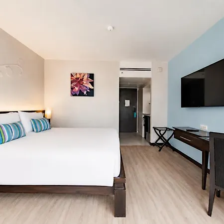 รีสอร์ท The Bayview Pattaya