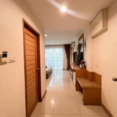 วินด์มิลล์รีสอร์ทโฮเทล พัทยา โรงแรม