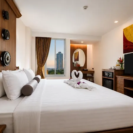 ไอยรา พาเลส โรงแรม 5*