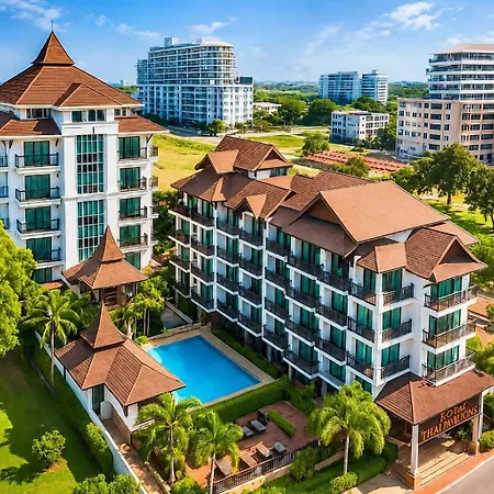 Royal Thai Pavilion Jomtien Hotel 4*