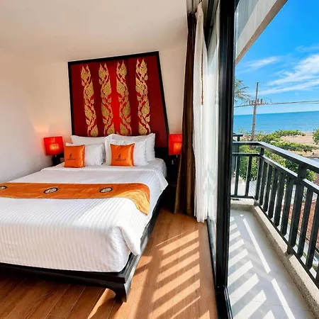 Royal Thai Pavilion Jomtien Hotel
