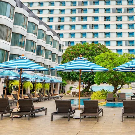 รีสอร์ท The Bayview