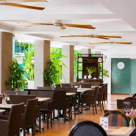 รีสอร์ท The Bayview