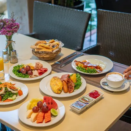 The Bayview รีสอร์ท 4*