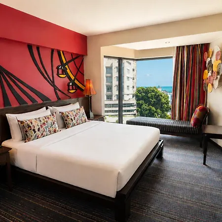 รีสอร์ท The Bayview 4*
