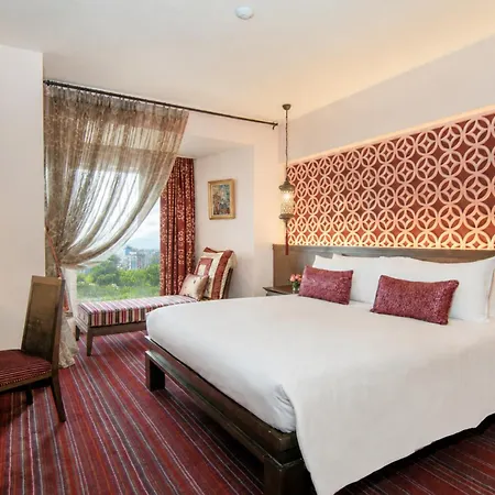 The Bayview 4*