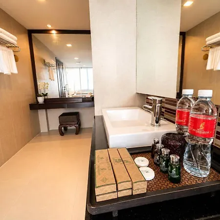 Royal Thai Pavilion Jomtien Hotel 4*