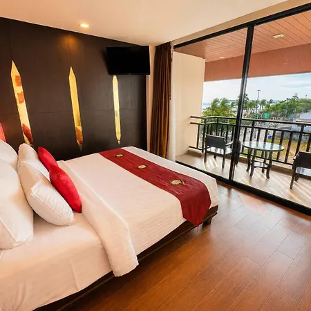 Royal Thai Pavilion Jomtien Hotel 4*