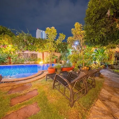Orchid House Pattaya, Totally Private Pool Pattaya