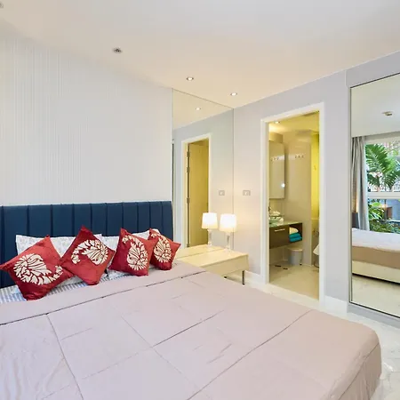อพาร์ทเม้น Pattaya Jomtien Apartments L Guest Friendly L Waterpark Gym Sauna Jacuzzi Pattaya
