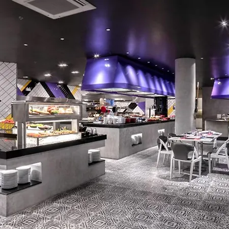 Hard Rock (adults Only) 4*