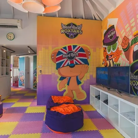 Hard Rock (adults Only)