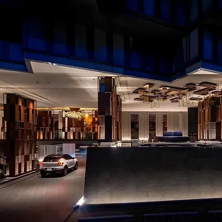 The Edge อพาร์ตโฮเทล Pattaya