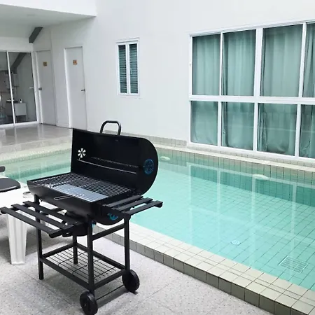 Villa The Inn10: Pool With 9 Bedrooms Pattaya