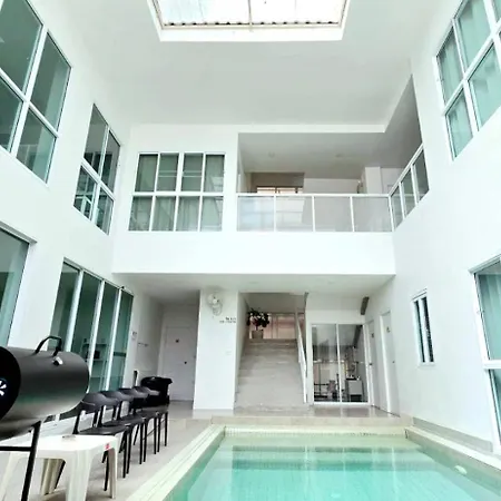 The Inn10 Pool Villa Pattaya, Entire Villa, 9 Bedrooms, Private Indoor Swimming Pool, ดิ อินน์เท็น Pattaya