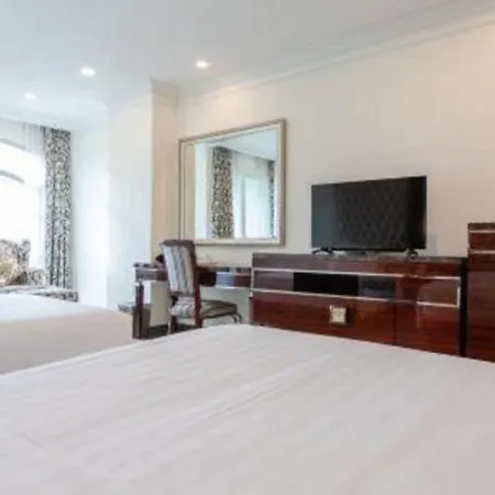 โรงแรม Lk Celestite 5*
