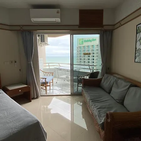 Pattaya Markland 16 *