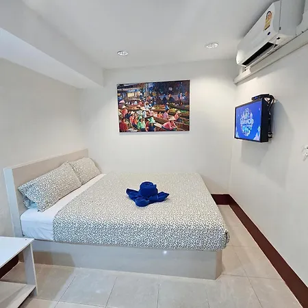 Walking Street Guest house