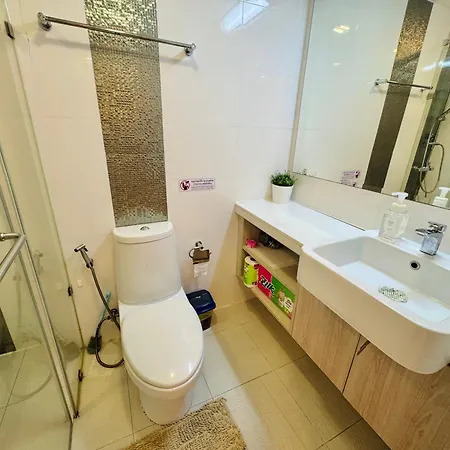 Cozy Ocean Hideaway 400m To & Fast Wi-fi อพาร์ทเม้น