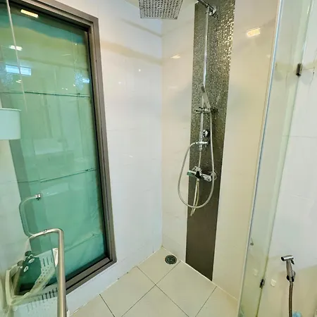 Cozy Ocean Hideaway 400m To & Fast Wi-fi
