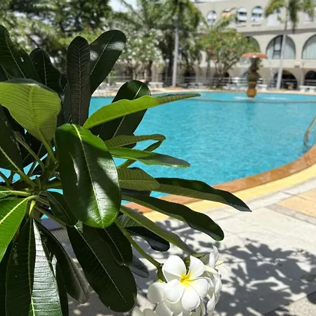 View Talay 7 Seaview