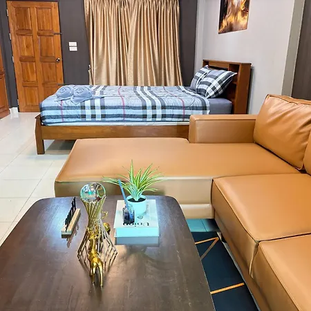 Marin House โฮมสเตย์ Pattaya