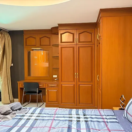 Marin House โฮมสเตย์ Pattaya