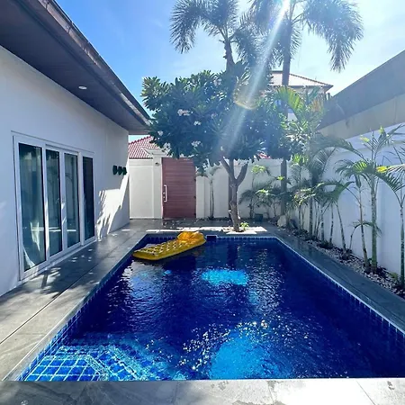 Majestic Pool Private
