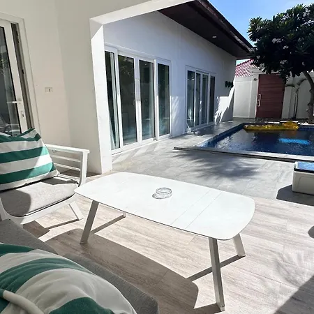 Majestic Pool Private Pattaya