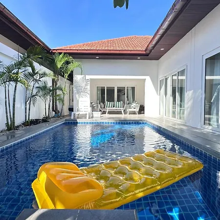 Majestic Pool Private * Pattaya