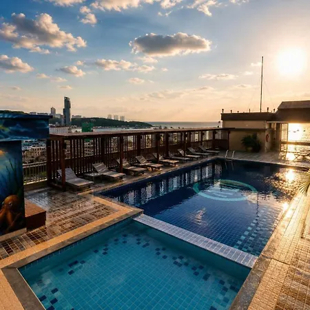 โรงแรม เบย์วอลค์ เรสซิเดนซ์ พัทยา - บาย ไทยวัฒน์ Pattaya