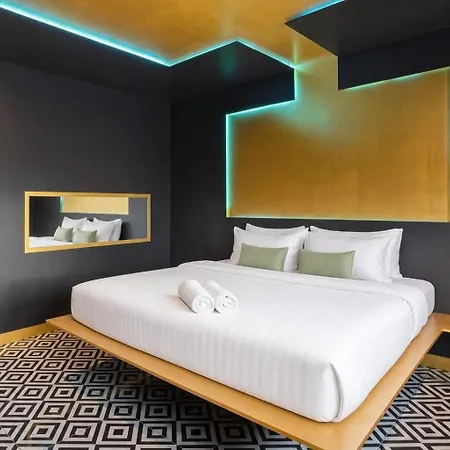 Buakhao Center 5 Bedroom วิลล่า