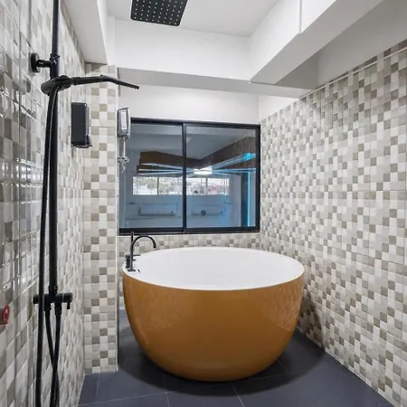 วิลล่า Buakhao Center 5 Bedroom Pattaya