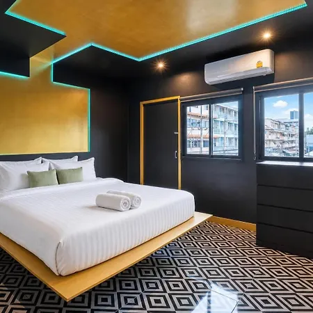 Buakhao Center 5 Bedroom วิลล่า Pattaya