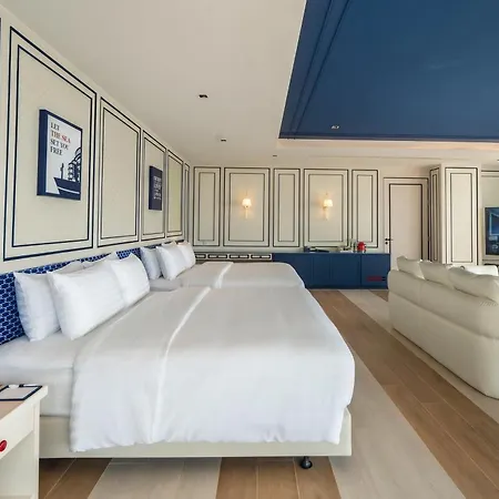The Cruise 4*