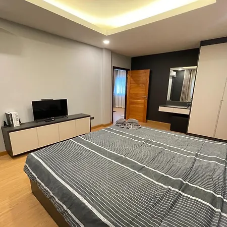 Marin House โฮมสเตย์ Pattaya