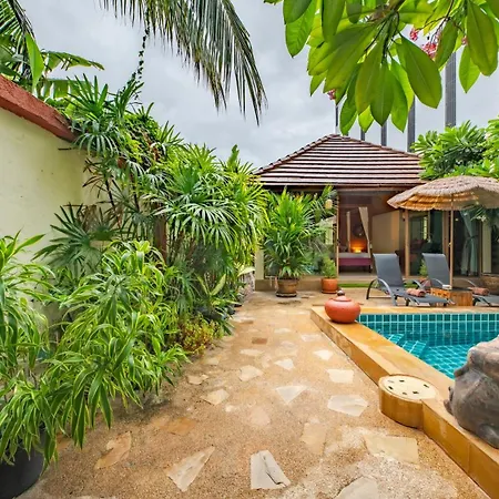 Ii, Totally Private Pool