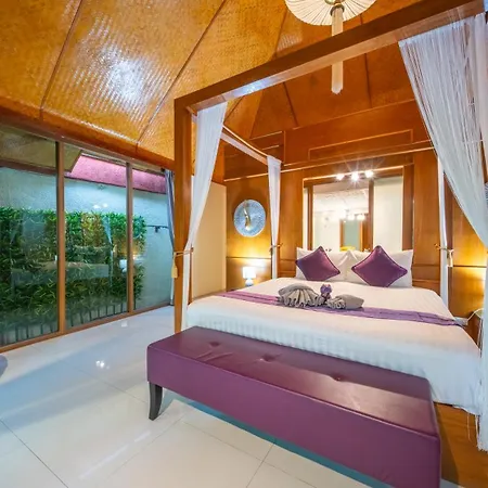 I, Totally Private Pool อพาร์ทเม้น Pattaya