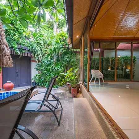 อพาร์ทเม้น I, Totally Private Pool Pattaya