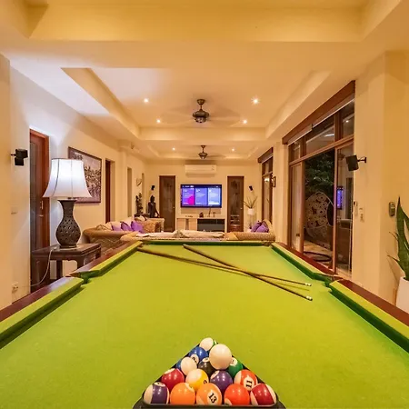 Orchid House Pattaya, Totally Private Pool อพาร์ทเม้น *